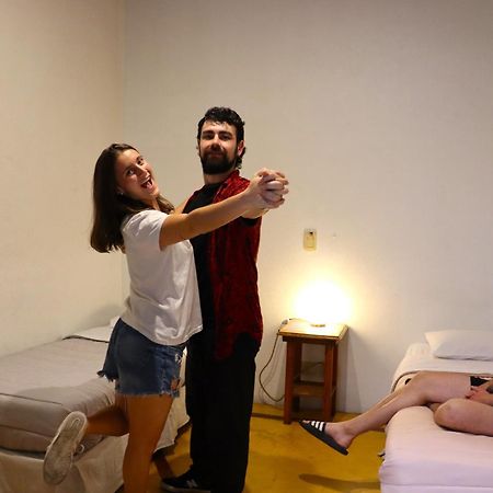 Parla Hostel Buenos Aires Bagian luar foto